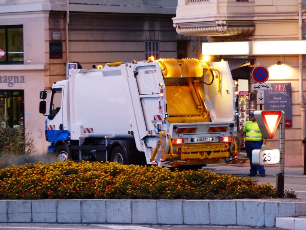 street cleaning, garbage disposal, monaco-188997.jpg